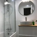 Fika Flat Casco Viejo Parking 20 Euro X Dia شقة بلباو