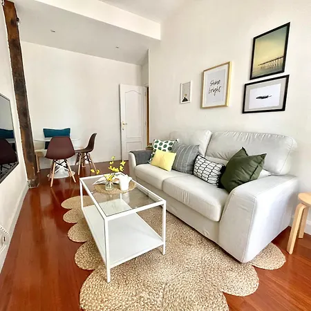 Apartamento Fika Flat Casco Viejo Parking 15euro X Dia *