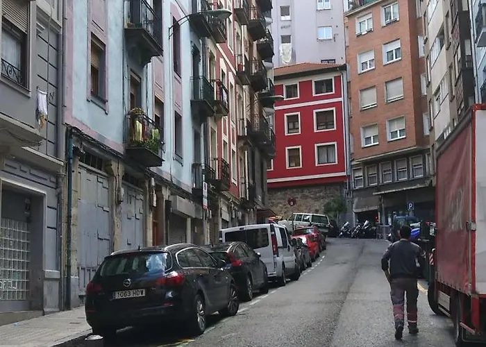 Fika Flat Casco Viejo Parking 15euro X Día